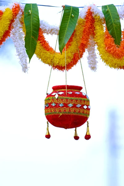 Dahi Handi Fényképe Gokulashtami Fesztiválon Indiában Ami Shri Krishna Születésének — Stock Fotó