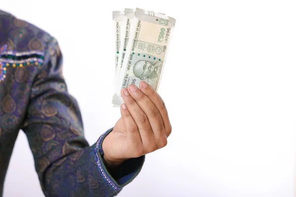 Indian Man Showing Indian Currency Note — Stockfoto