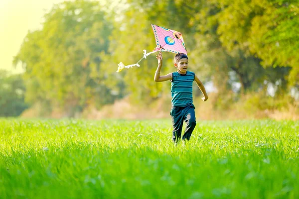 Indian Child Playing Kite — Stock Photo, Image