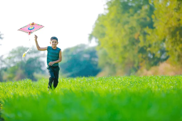 Indian Child Playing Kite — 图库照片