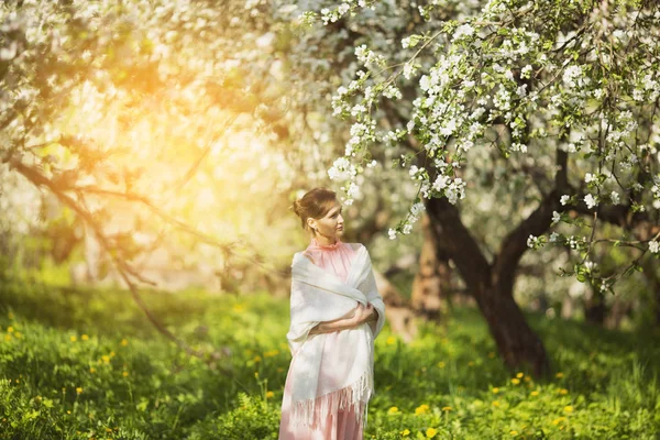 Elegant Beautiful Young Woman Apple Orchard — Stock Photo, Image