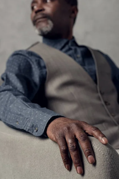 Selective Focus Hand Mature African American Man — Free Stock Photo