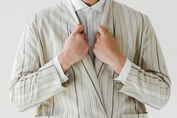 Обрезанный Снимок Человека Винтажной Полосатой Куртке Изолированной Белом — Бесплатное стоковое фото