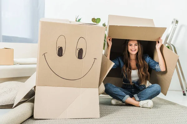 Happy Woman Cardboard Boxes Sitting Floor New Home — Stock Photo, Image