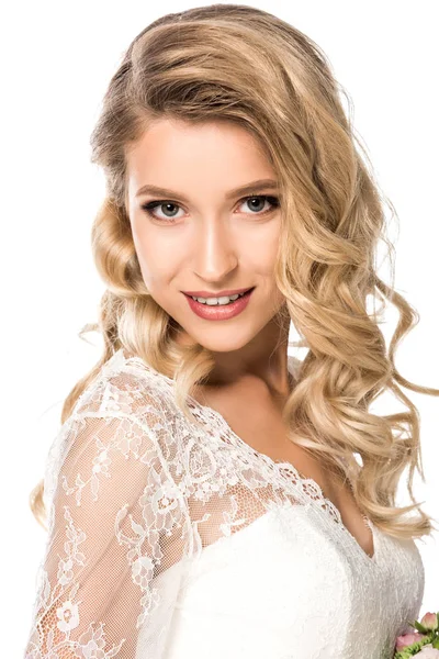 Detailní Portrét Krásné Mladé Nevěsty Při Pohledu Fotoaparát Izolované Bílém — Stock fotografie