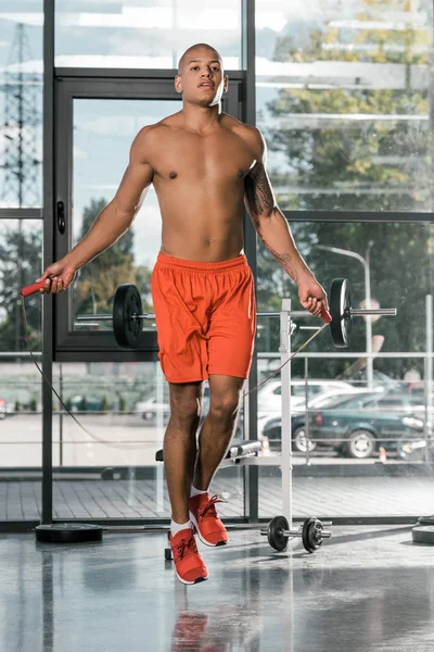 Shirtless African American Athlete Exercising Jump Rope Gym — Stock Photo, Image