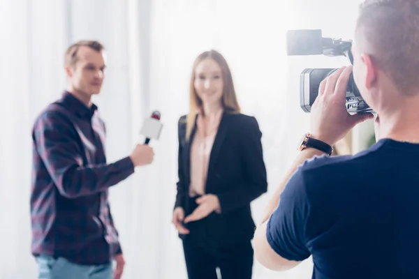 Selective Focus Beautiful Businesswoman Suit Giving Interview Journalist Office — Stock Photo, Image