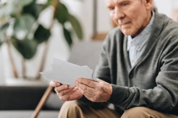 Selective Focus Photos Hands Senior Man — Stock Photo, Image