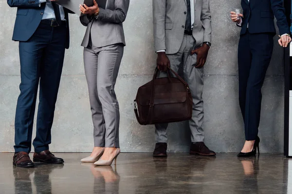 Cropped View Stylish Businesspeople Formal Wear Waiting Hall — Stock Photo, Image