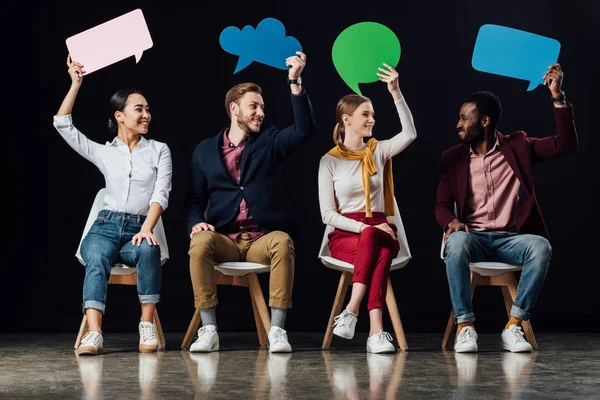 Happy Multiethnic People Holding Speech Bubbles Thought Bubble Isolated Black — Stock Photo, Image