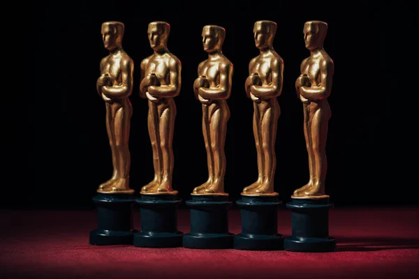 Kyiv Ukraine January 2019 Row Golden Oscar Award Statuettes Black — Stock Photo, Image
