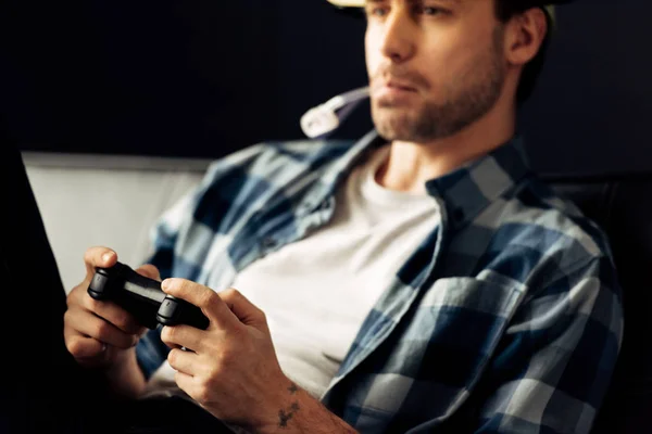 Selective Focus Joystick Hands Man Playing Video Game — Stock Photo, Image