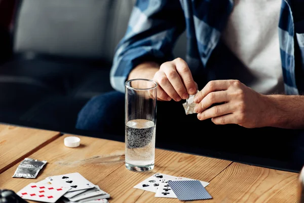 Cropped View Man Holding Aspirin Glass Water — Stock Photo, Image