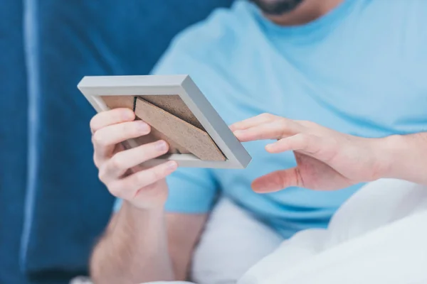 Cropped View Man Holding Photo Frame Home — Stock Photo, Image