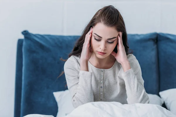 Beautiful Upset Woman Lying Bed Having Headache — Stock Photo, Image