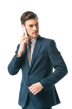 yakışıklı işadamı beyaz izole smartphone cep telefonu ile konuşmak