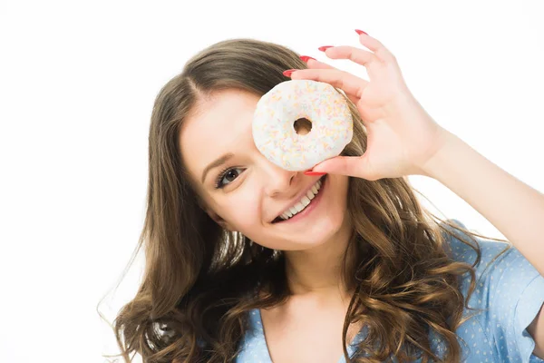 Portrait Belle Fille Souriante Heureuse Avec Beignet Isolé Sur Blanc — Photo