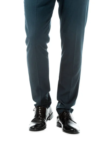 Vista Parcial Del Hombre Zapatos Elegantes Clásicos Negros Aislados Blanco — Foto de Stock