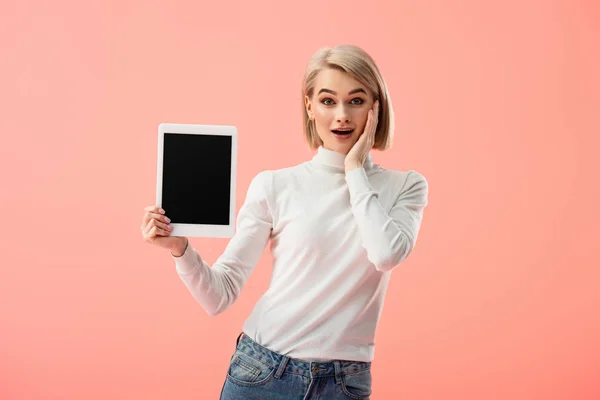 Surprised Blonde Woman Holding Digital Tablet Blank Screen Isolated Pink — Stock Photo, Image