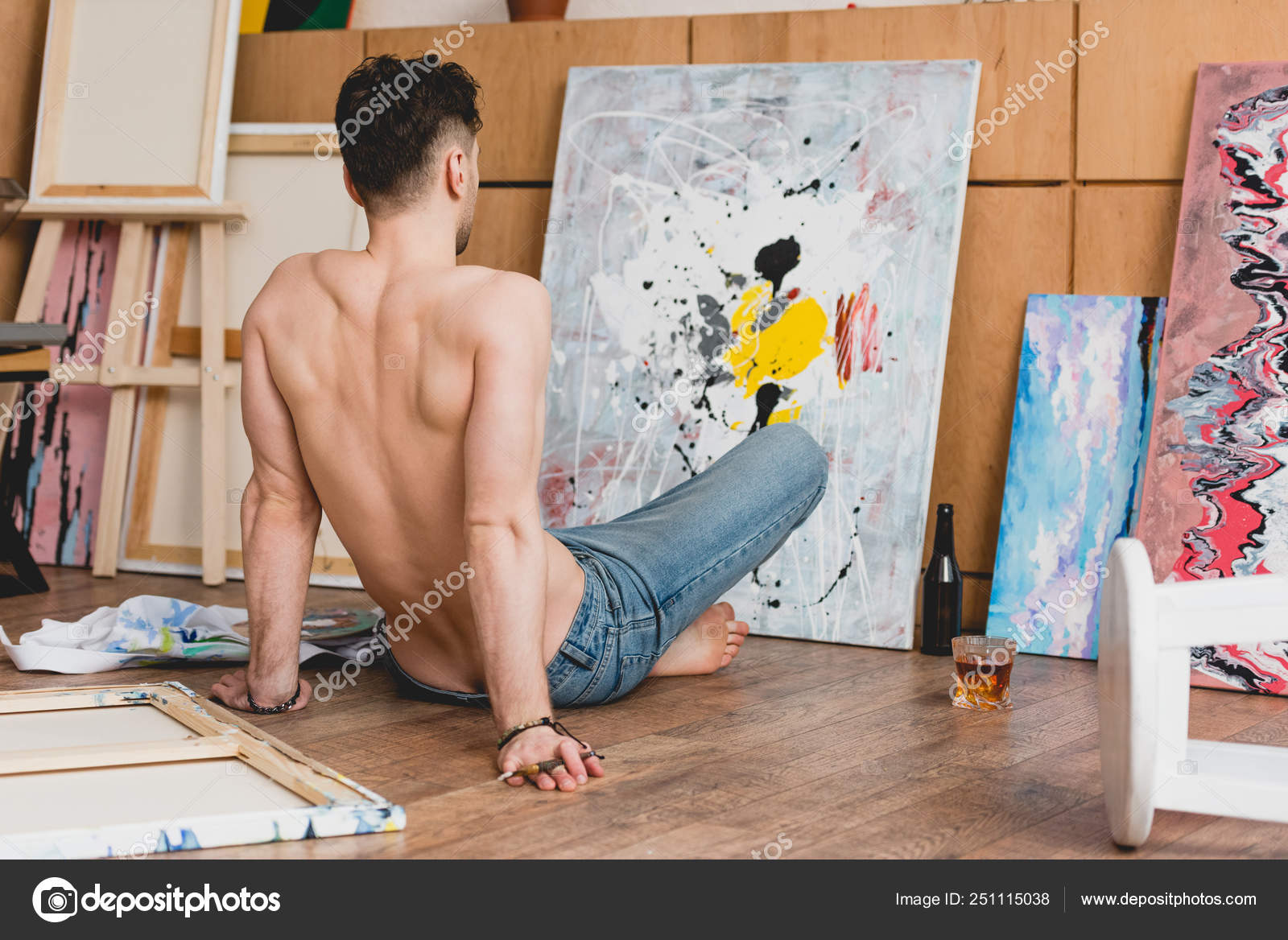 The naked artist