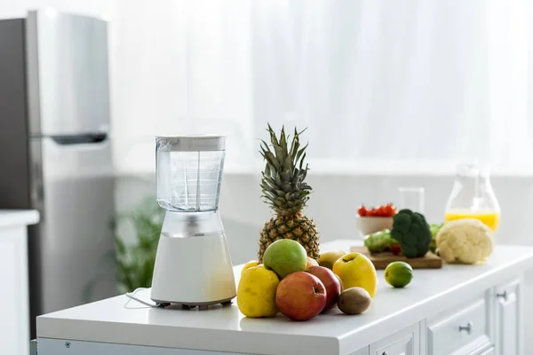 Tasty Organic Fruits Blender Modern Kitchen — Stock Photo, Image