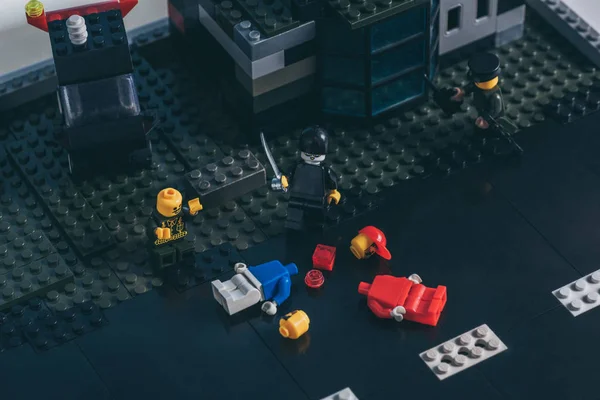 Kyiv Ucrania Marzo 2019 Figuras Lego Durante Escena Pelea Bloques — Foto de Stock