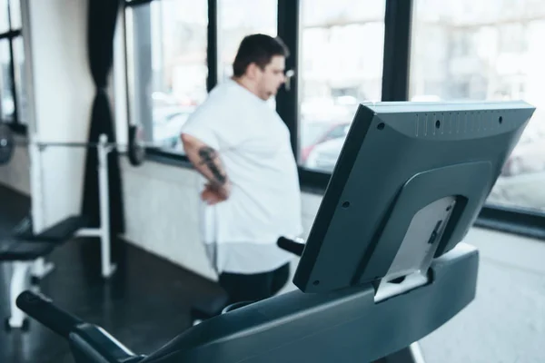Selective Focus Treadmill Overweight Man Looking Window Sports Center — Stock Photo, Image