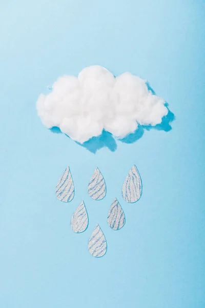 Widok Góry Bawełny Candy Chmura Brokatem Krople Deszczu Niebiesko — Zdjęcie stockowe