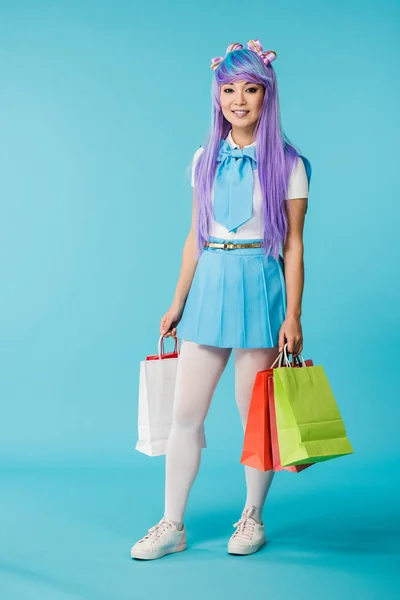 Largura Completa Vista Asiático Anime Chica Sosteniendo Bolsas Azul — Foto de Stock