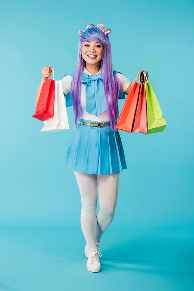 Πλήρες Μήκος Θέα Της Ασίας Anime Κορίτσι Κρατώντας Σακούλες Αγορών — Φωτογραφία Αρχείου