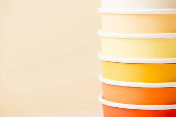 Bright Colorful Disposable Cups Isolated Beige Background — Stock Photo, Image