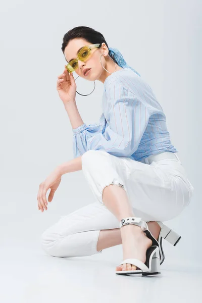 Beautiful Stylish Girl Sunglasses Sitting Posing Grey — Stock Photo, Image