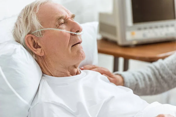 Cropped View Senior Woman Ill Senior Man Hospital — Stock Photo, Image