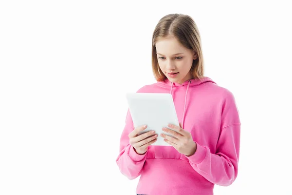 Sorrindo Adolescente Usando Tablet Digital Isolado Branco — Fotografia de Stock