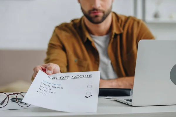 Cropped View Man Shirt Holding Credit Score — Stock Photo, Image