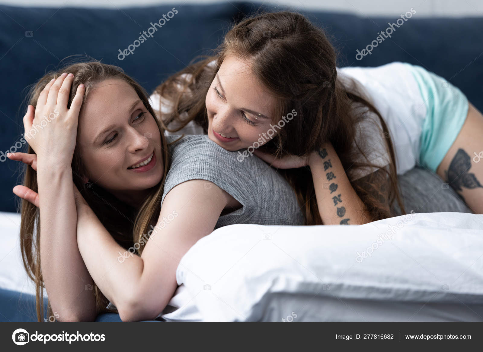 two mature women lesbian