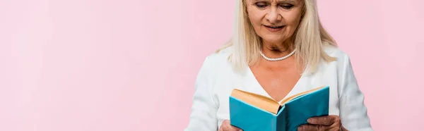 Panoramic Shot Senior Woman Grey Hair Reading Book Isolated Pink — Stock Photo, Image