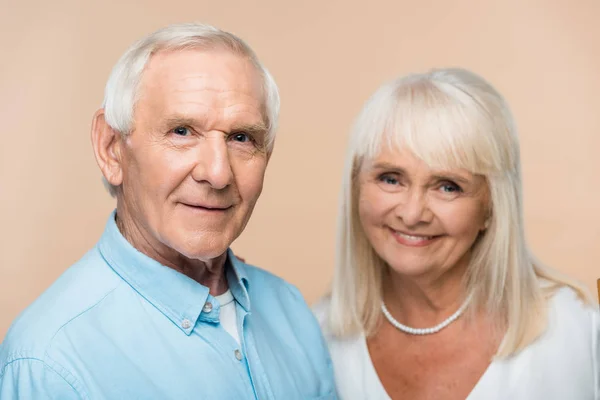 Selective Focus Senior Man Smiling Retired Wife Isolated Beige — Stock Photo, Image