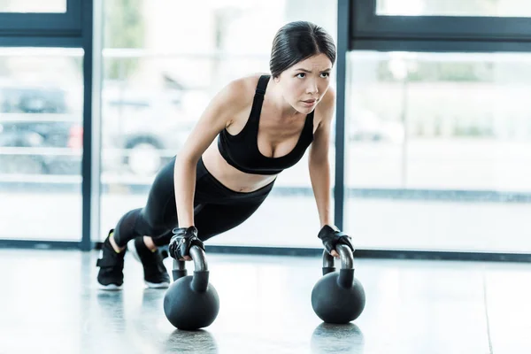 Young Attractive Woman Sportswear Exercising Dumbbells — Stock Photo, Image