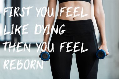 spor giyimli kadın görünümü ilk size ölmek gibi hissediyorum yakın mavi dambılile ayakta sonra yeniden doğmuş harfler hissediyorum 