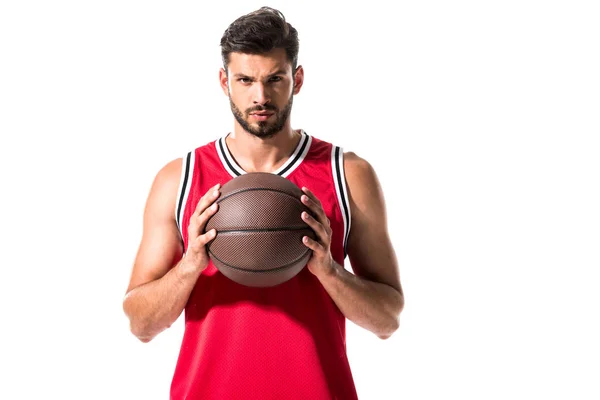 Guapo Jugador Baloncesto Sosteniendo Pelota Aislado Blanco — Foto de Stock