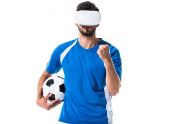 futbol oyuncu sanal gerçeklik kulaklık ile top alkışlanmış el ile tezahürat beyaz üzerinde Izole