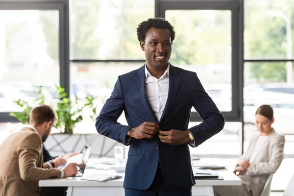 Smiling African American Businessman Formal Wear Standing Front Colleagues Office — Stock Photo, Image