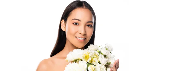 Sonriente Asiático Desnudo Mujer Con Flores Aislado Blanco — Foto de Stock