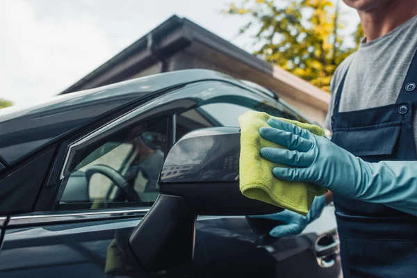 Cropped View Car Cleaner Wiping Side Mirror Rag — Stock Photo, Image