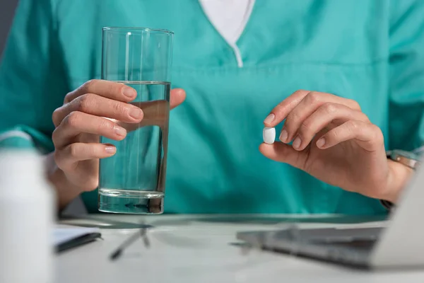 Cropped View Nurse Uniform Holding Pill Glass Water Night Shift — Stock Photo, Image