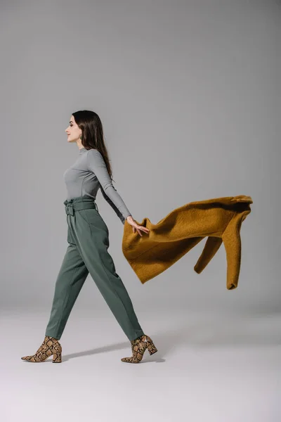 Stylish Elegant Girl Taking Beige Coat Grey — Stock Photo, Image