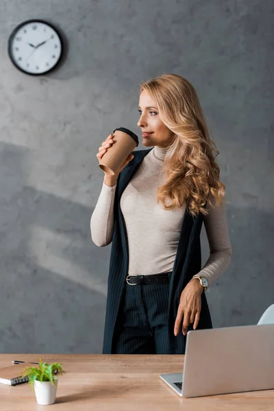 Attractive Businesswoman Smiling Holding Paper Cup Office — Stock Photo, Image