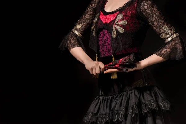 Vista Recortada Joven Bailarina Flamenca Sosteniendo Abanico Aislado Negro — Foto de Stock