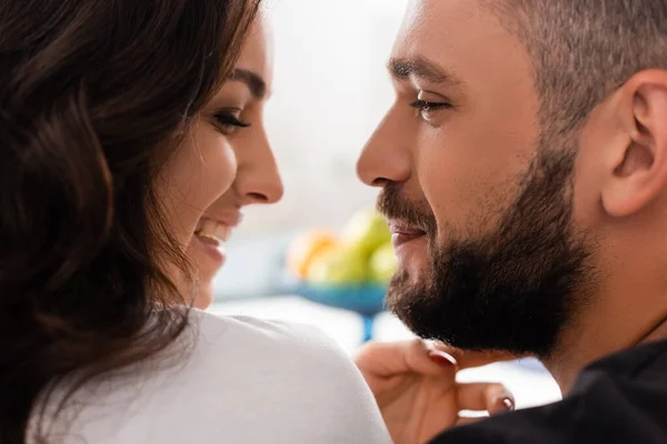 Side View Smiling Couple Looking Each Other Home — Stock Photo, Image